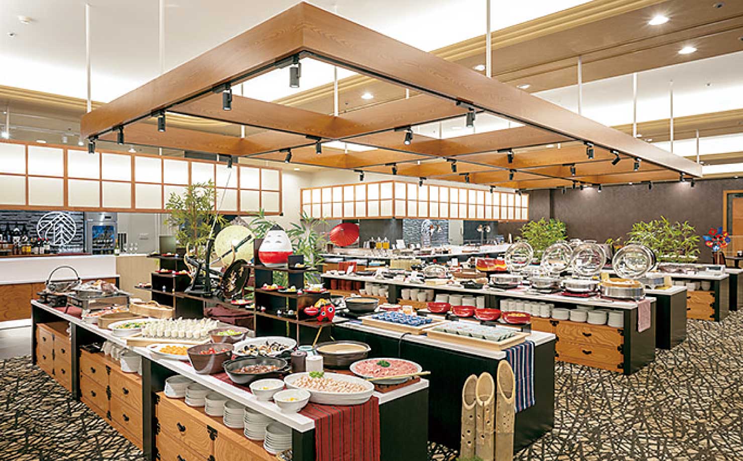 丸峰観光ホテル（ダイニングレストラン麗峰）写真