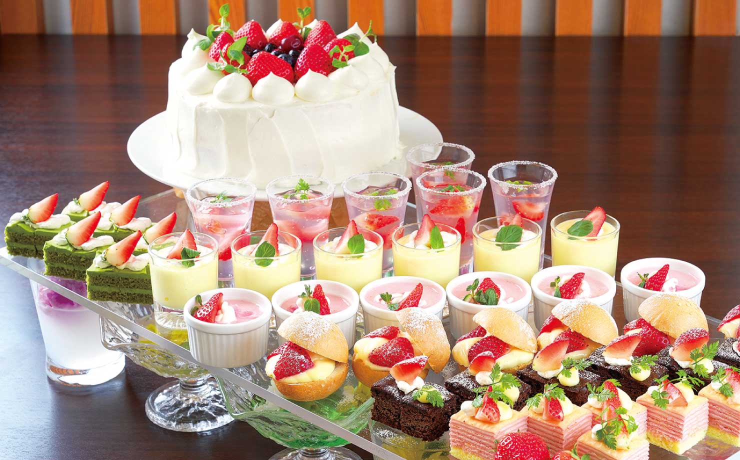 丸峰観光ホテル（ダイニングレストラン麗峰）写真