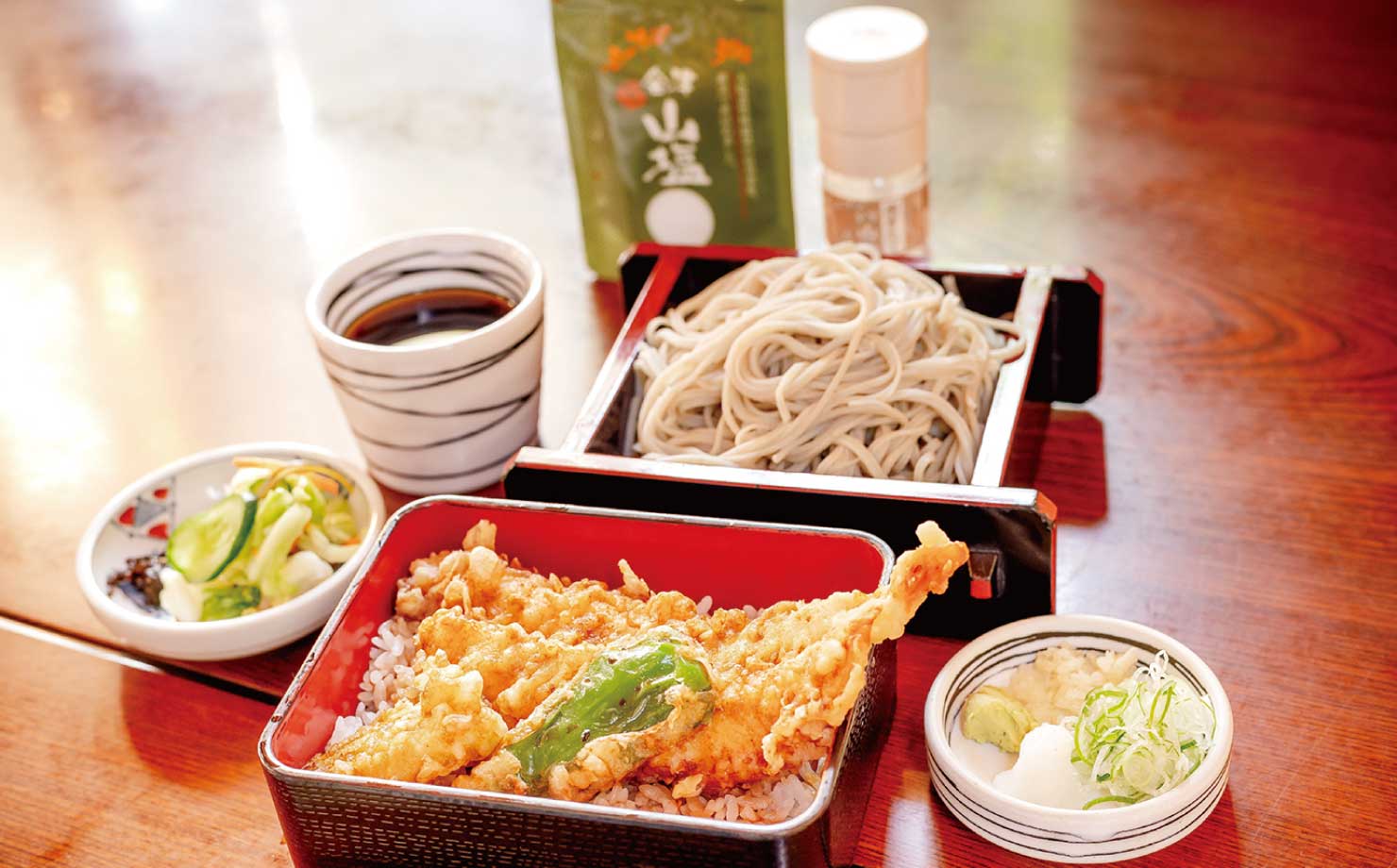 手打そば・うどん 徳一写真